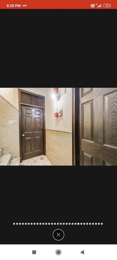 ניו דלהי Hotel Mahalaxmi Deluxe מראה חיצוני תמונה