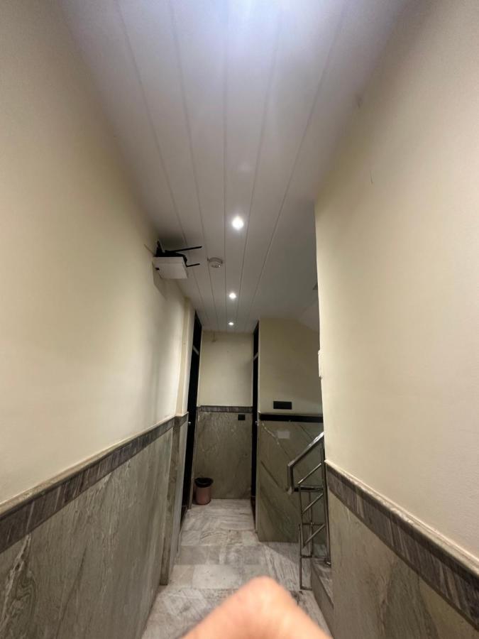 ניו דלהי Hotel Mahalaxmi Deluxe מראה חיצוני תמונה